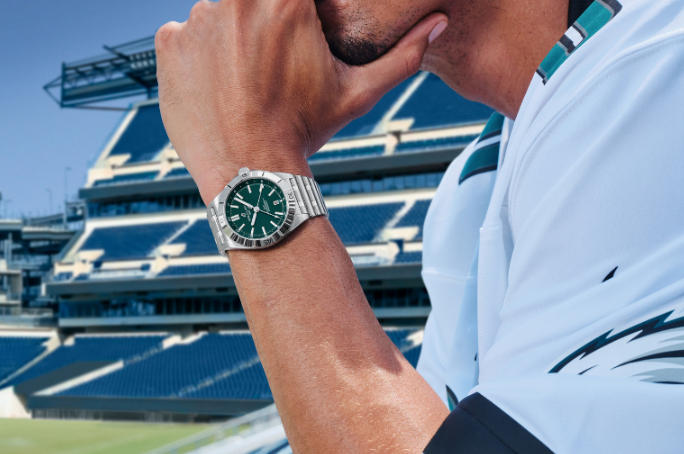 It’s Game Time: UK Best Replica Breitling Watches Becomes The NFL’s Official Watch Partner